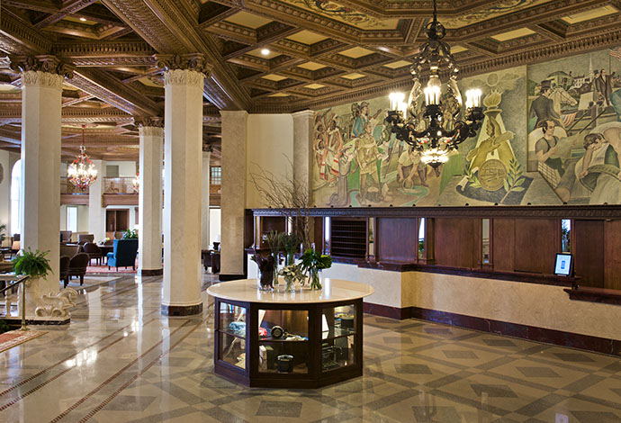 Hotel Syracuse Lobby