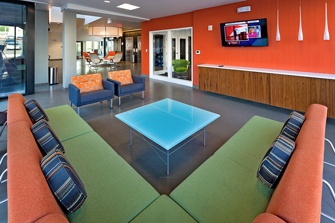 Syracuse University Campus West Housing Lounge