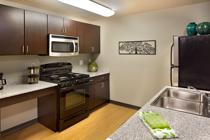 Syracuse University Campus West Housing Kitchen