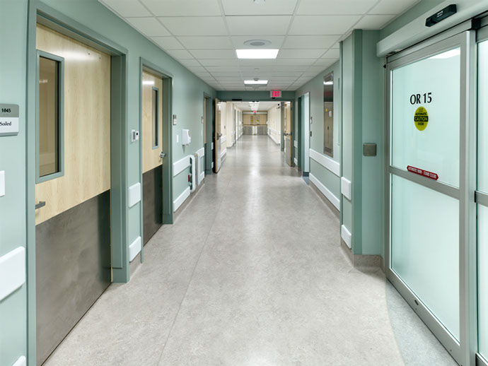 Crouse Health Witting Surgical Center Addition Hallway