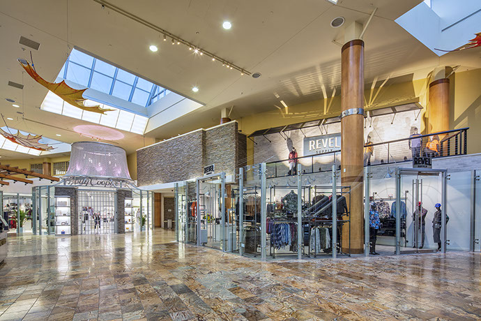 The Commons at Turning Stone Foyer